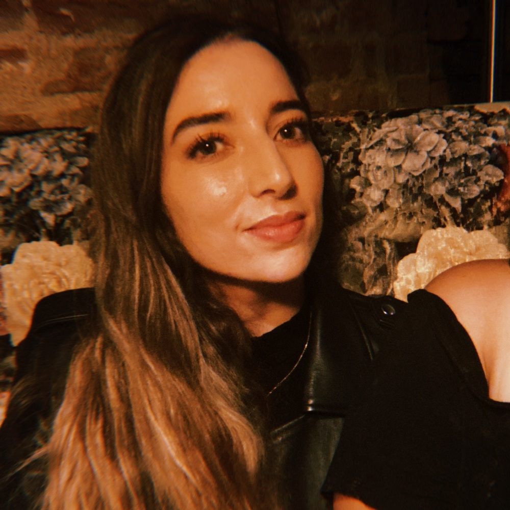 Meet your Posher, Francesca